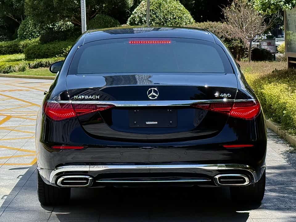 Mercedes-Benz Maybach S-class