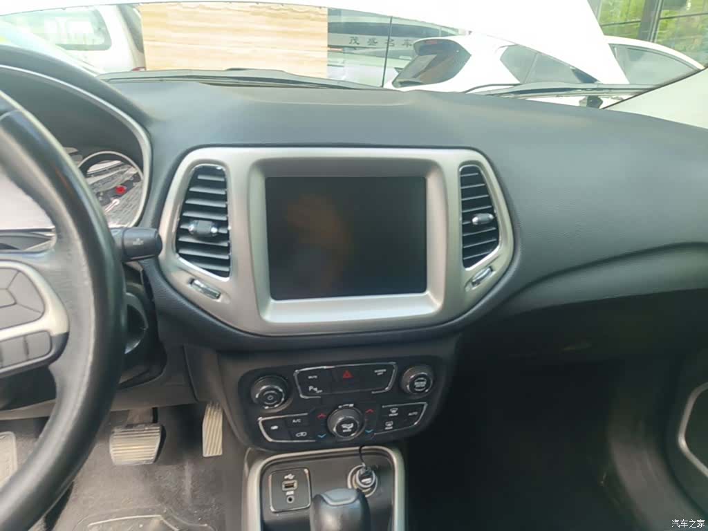 Jeep Compass, 2018 13