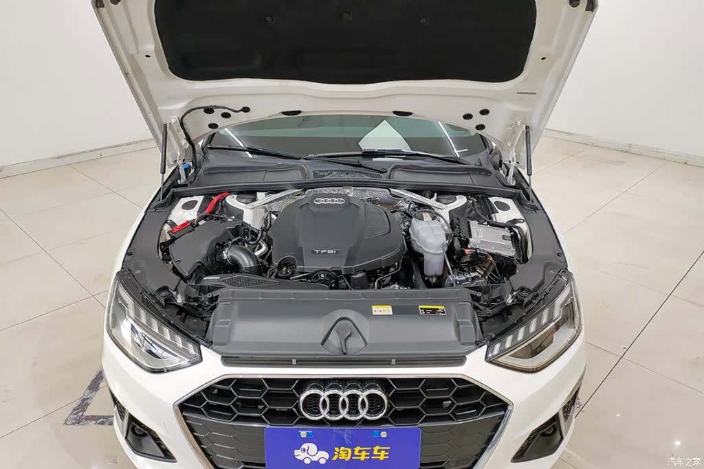 Audi A4L, 2022 10