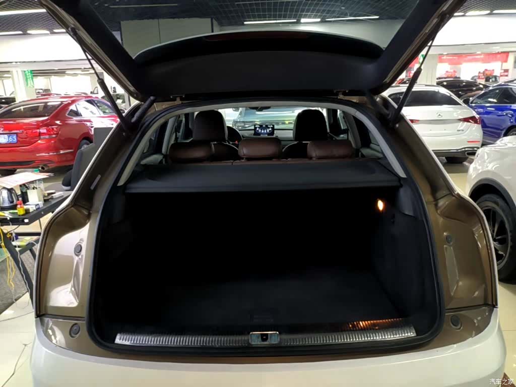 Audi Q3, 2014 19