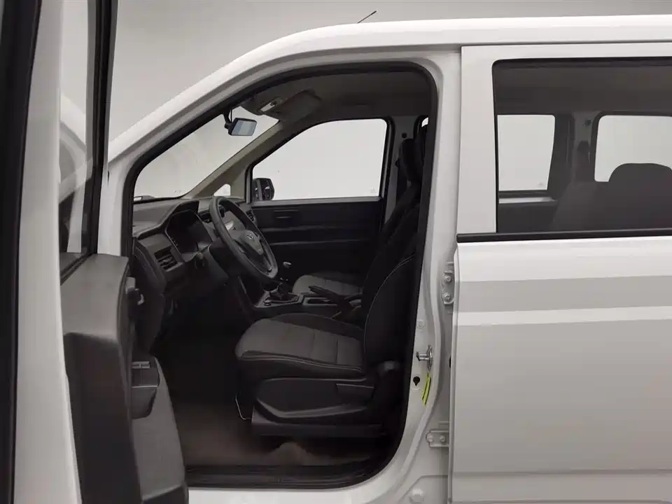 Wuling Wuling Hongguang PLUS