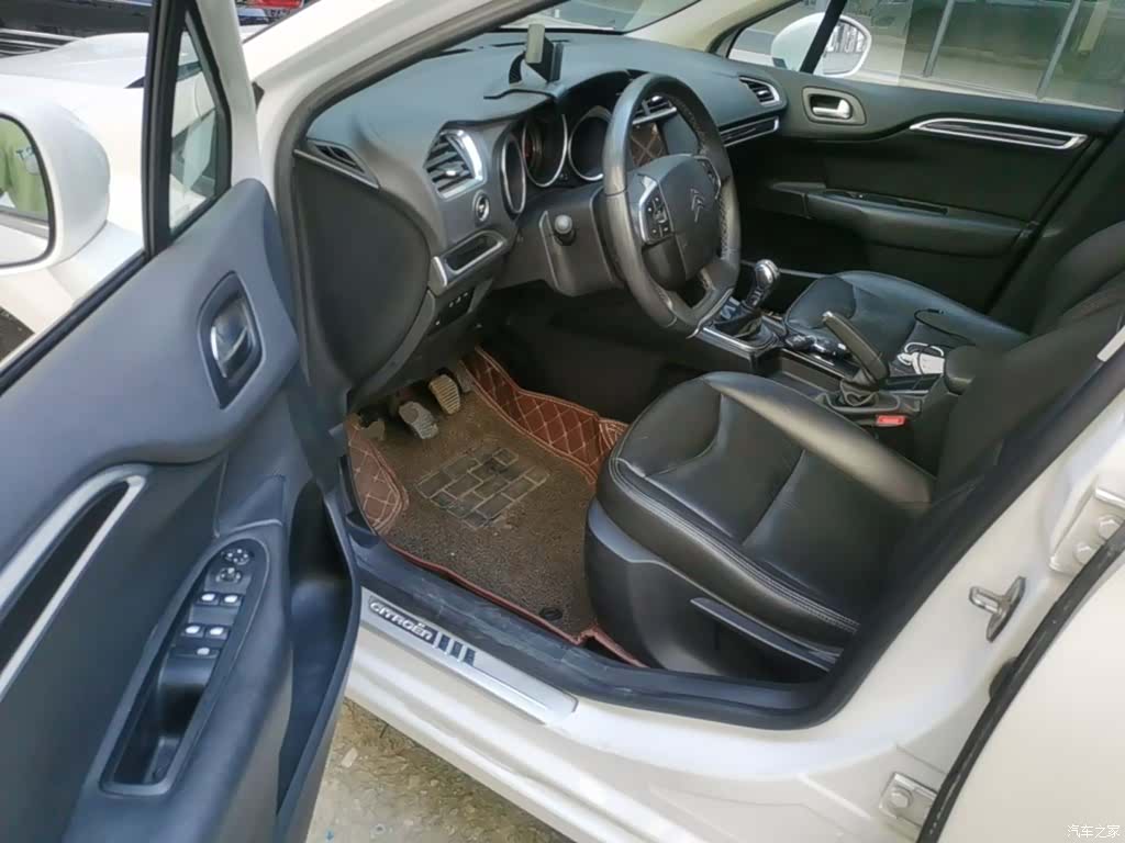 Citroen C4, 2015 15