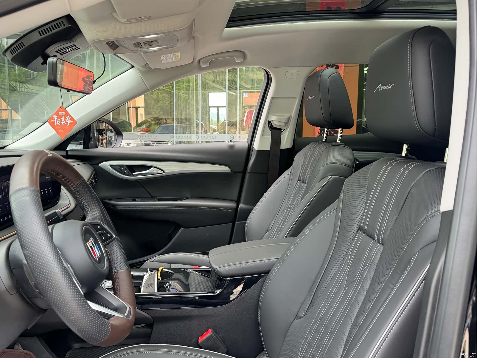 Buick Envision Plus, 2025 10