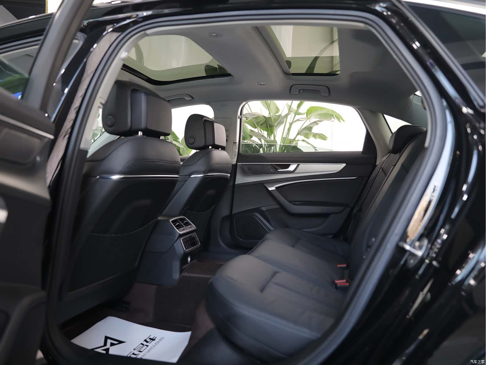 Audi A6L, 2019 14