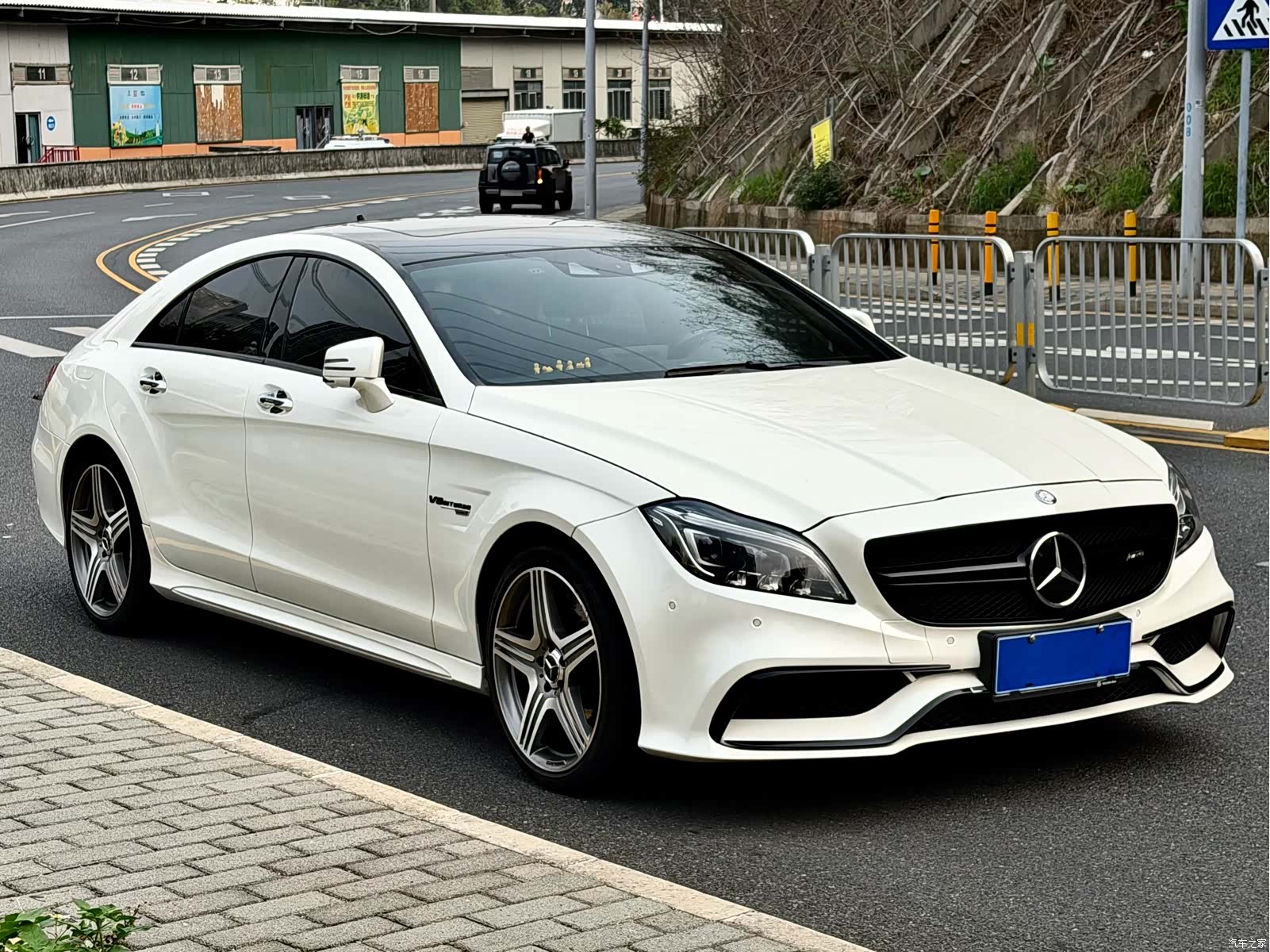 Mercedes-Benz CLS, 2016 3
