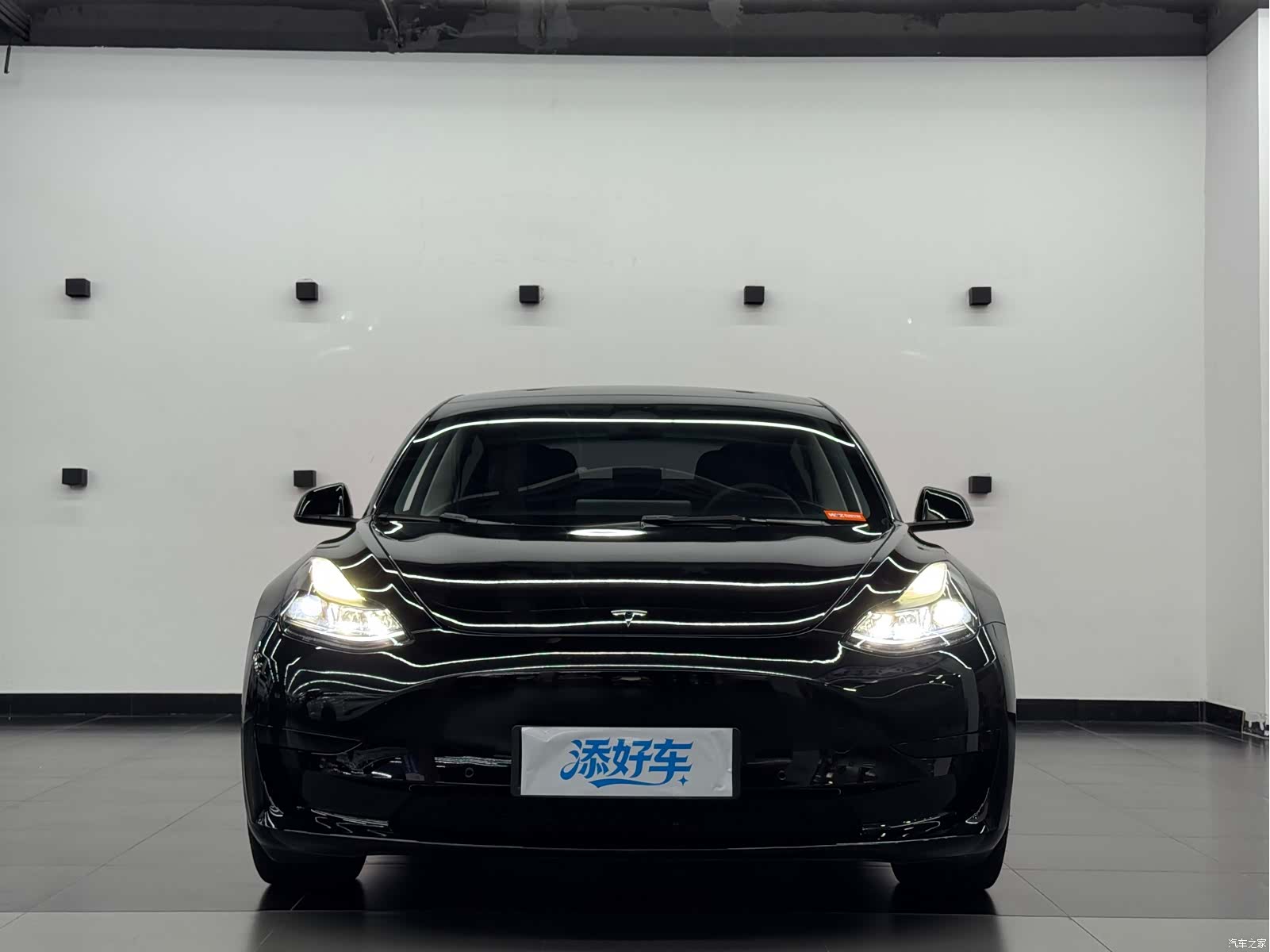 Tesla Model 3, 2023 2