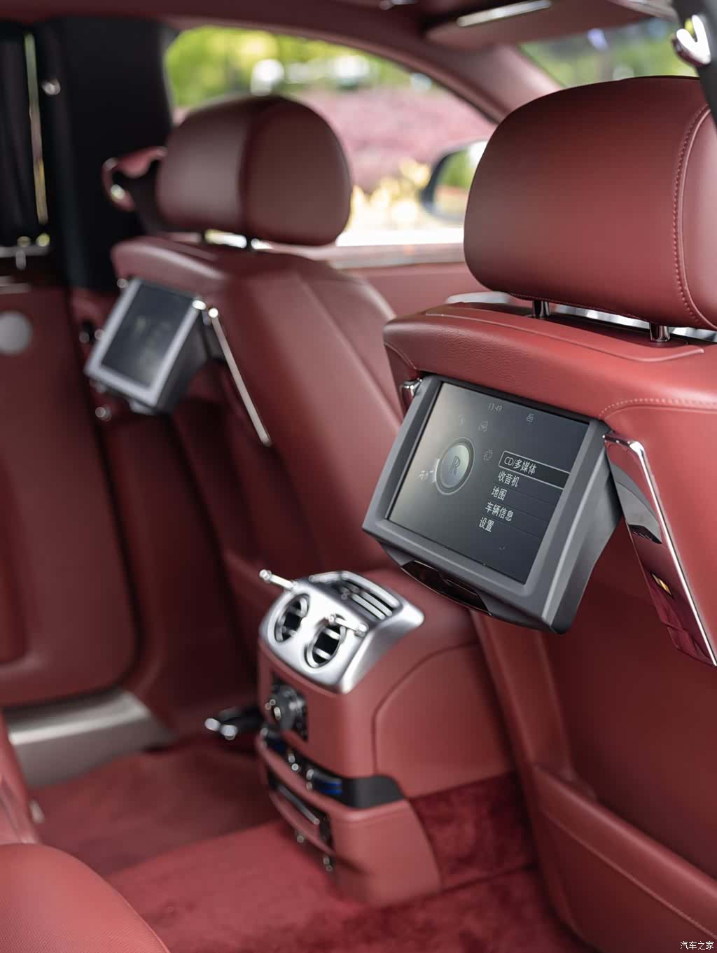 Rolls-Royce Ghost, 2013 26