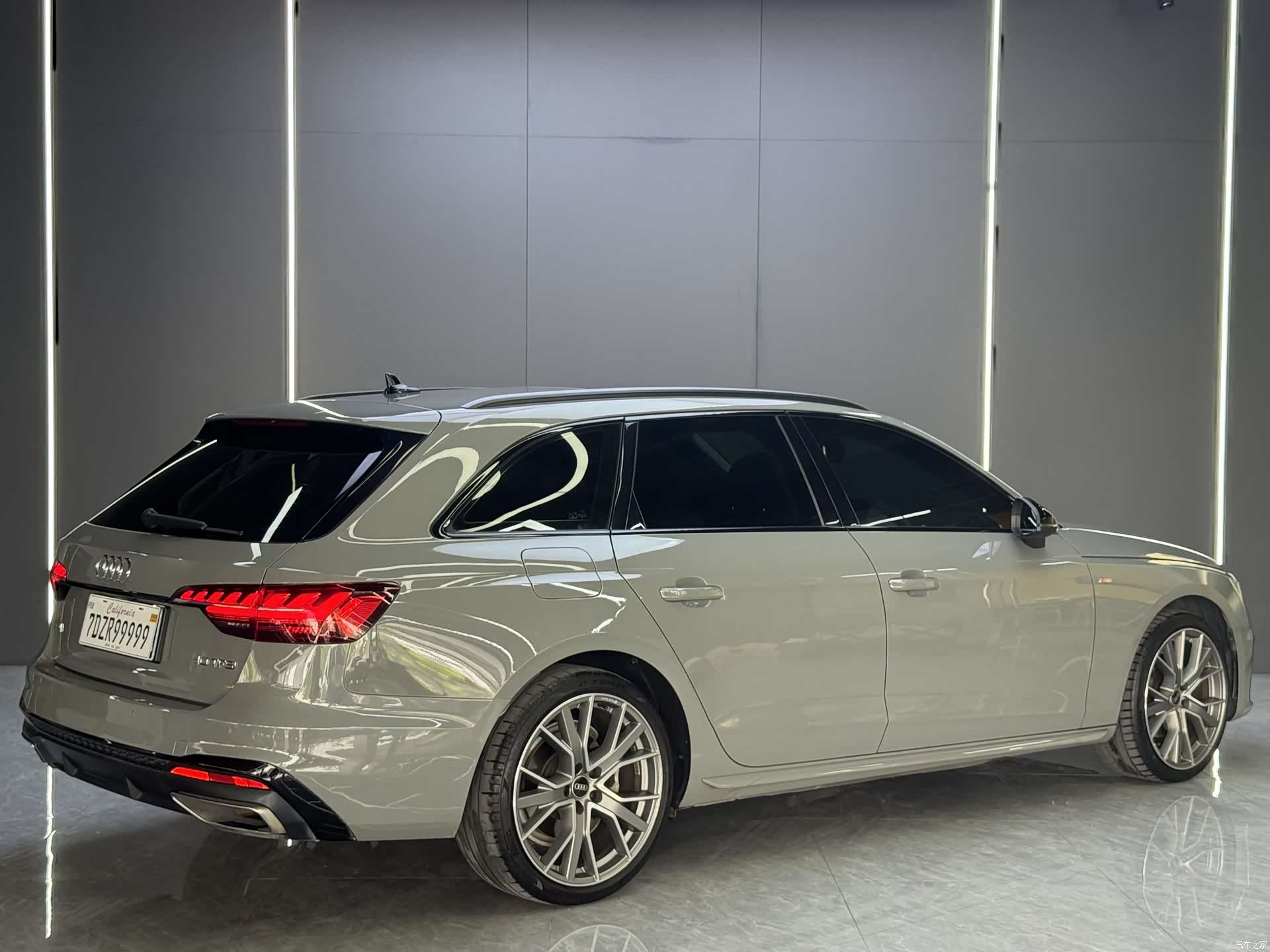 Audi A4, 2022 7