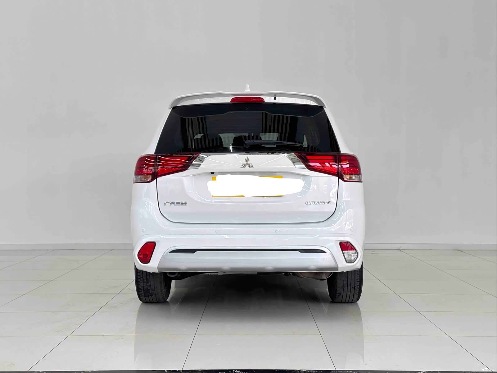 Mitsubishi Outlander, 2022 4