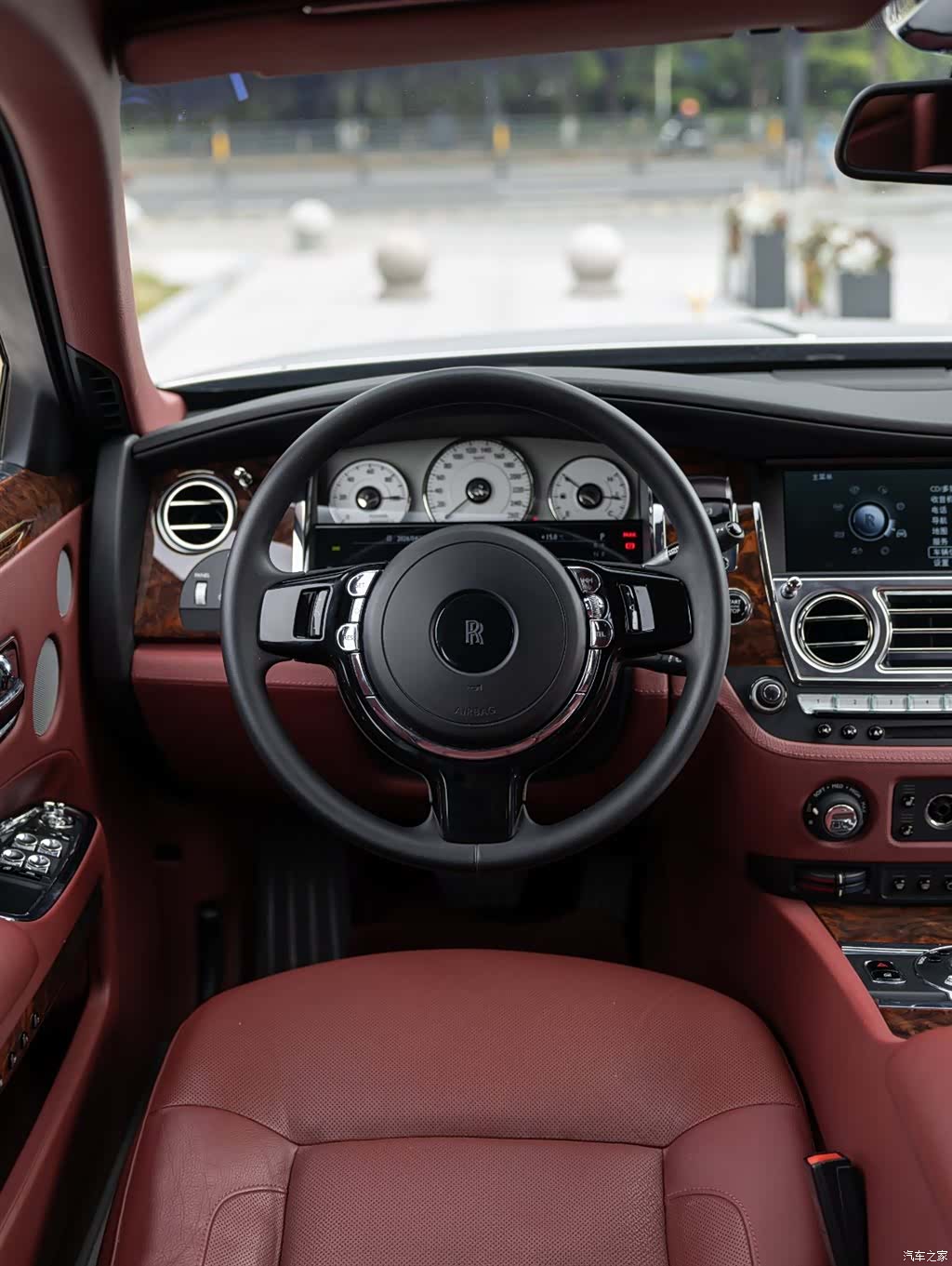 Rolls-Royce Ghost, 2013 14
