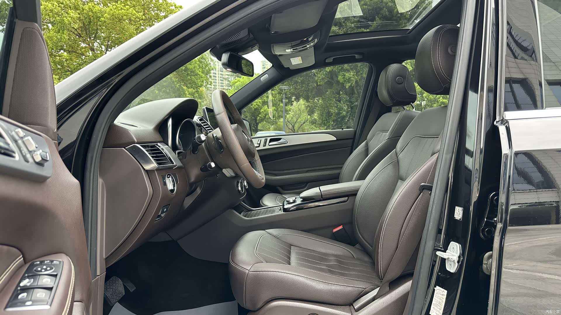 Mercedes-Benz GLE, 2015 8