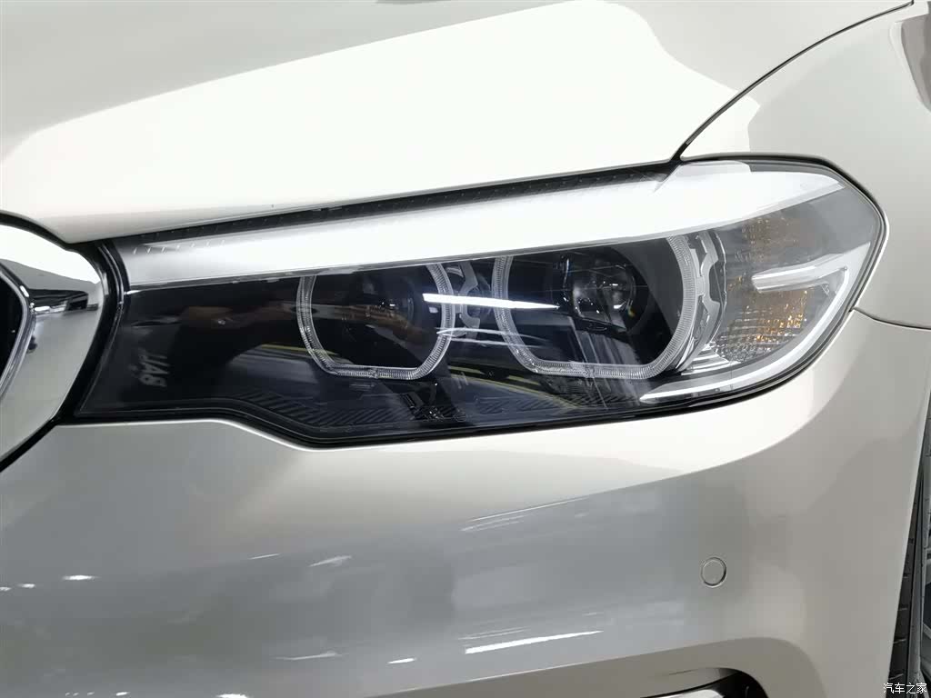 BMW 5 Series, 2018 7