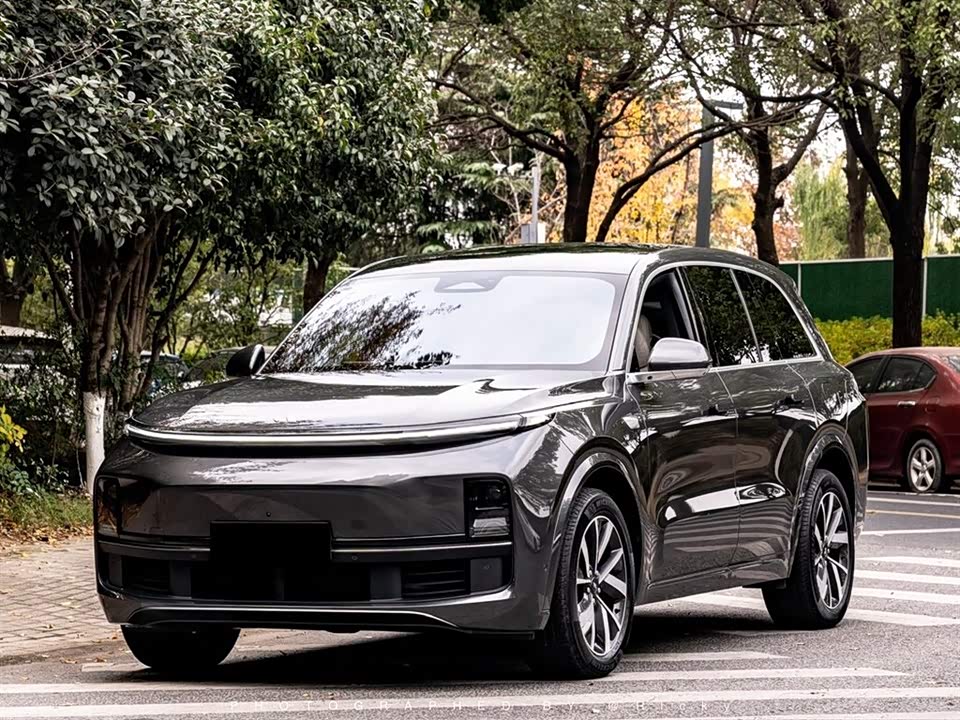 Li Auto Ideal L8