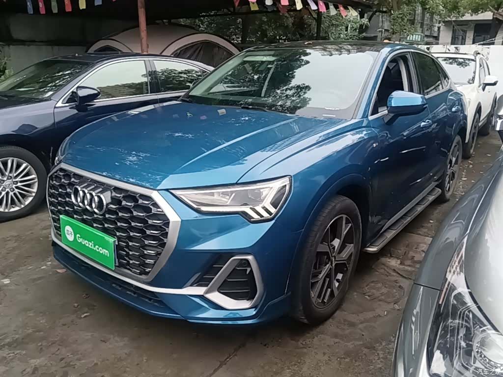 Audi Q3, 2021 1