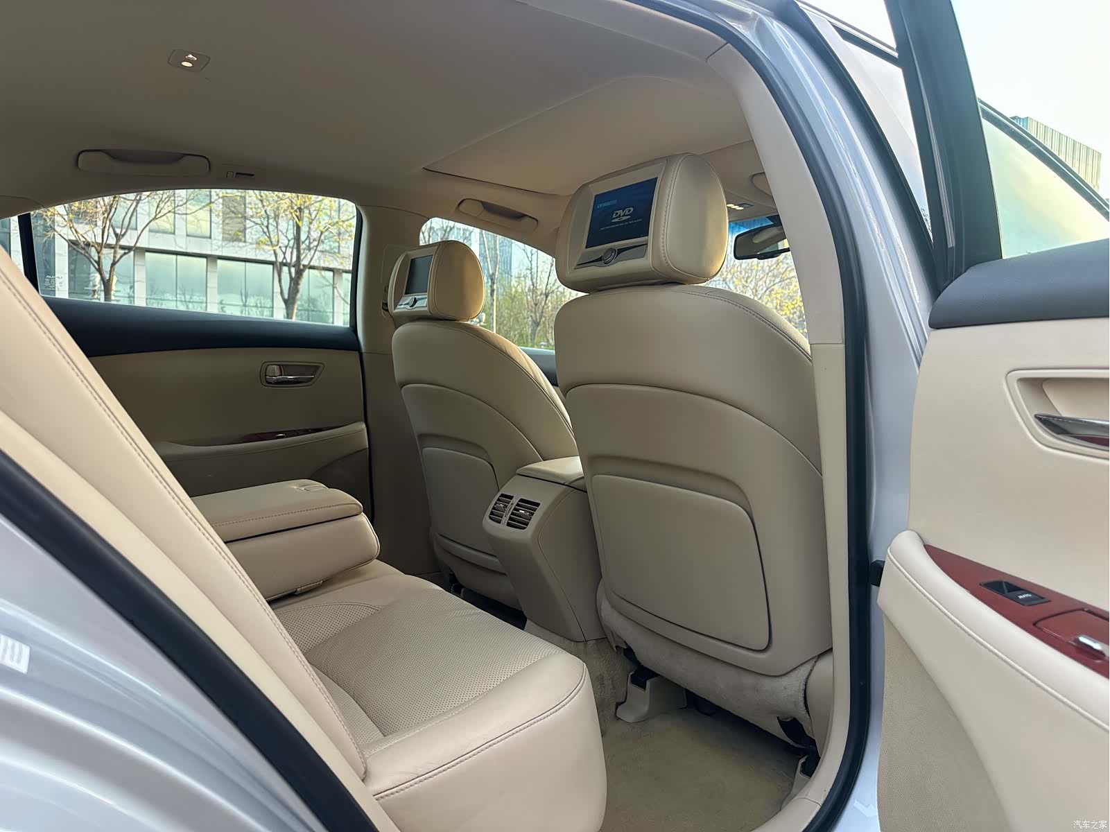 Lexus ES, 2009 12