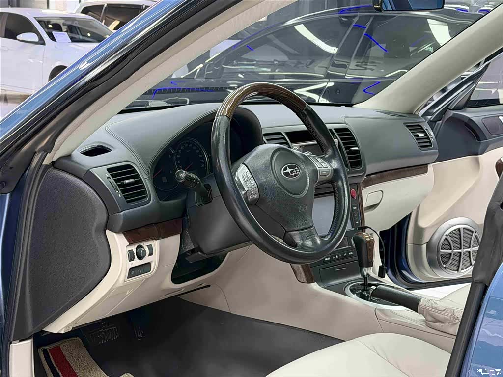 Subaru Outback, 2008 10