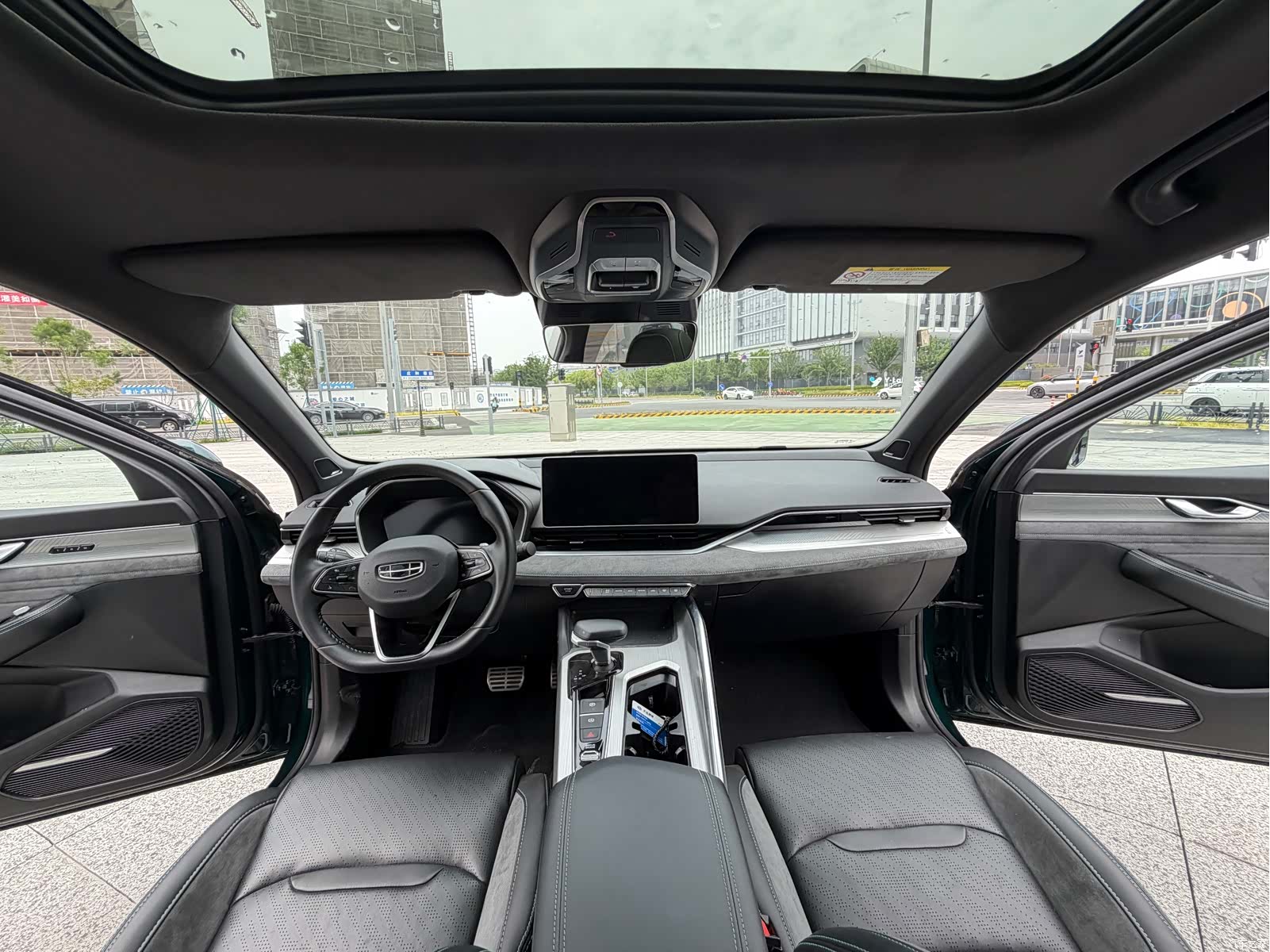 Geely Preface, 2022 все фото