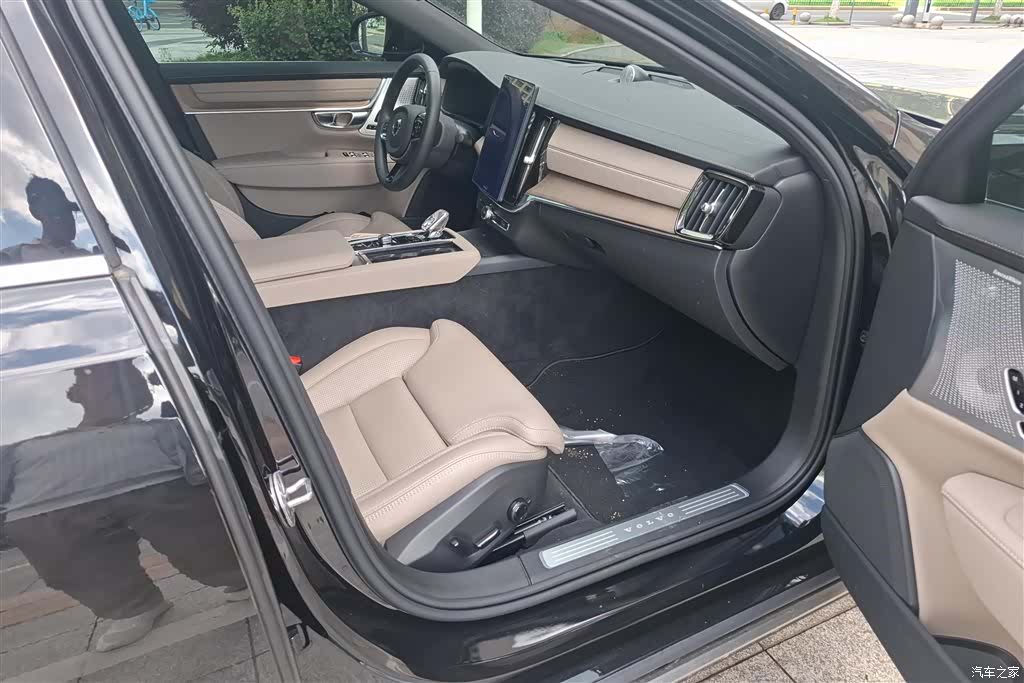 Volvo S90, 2025 8
