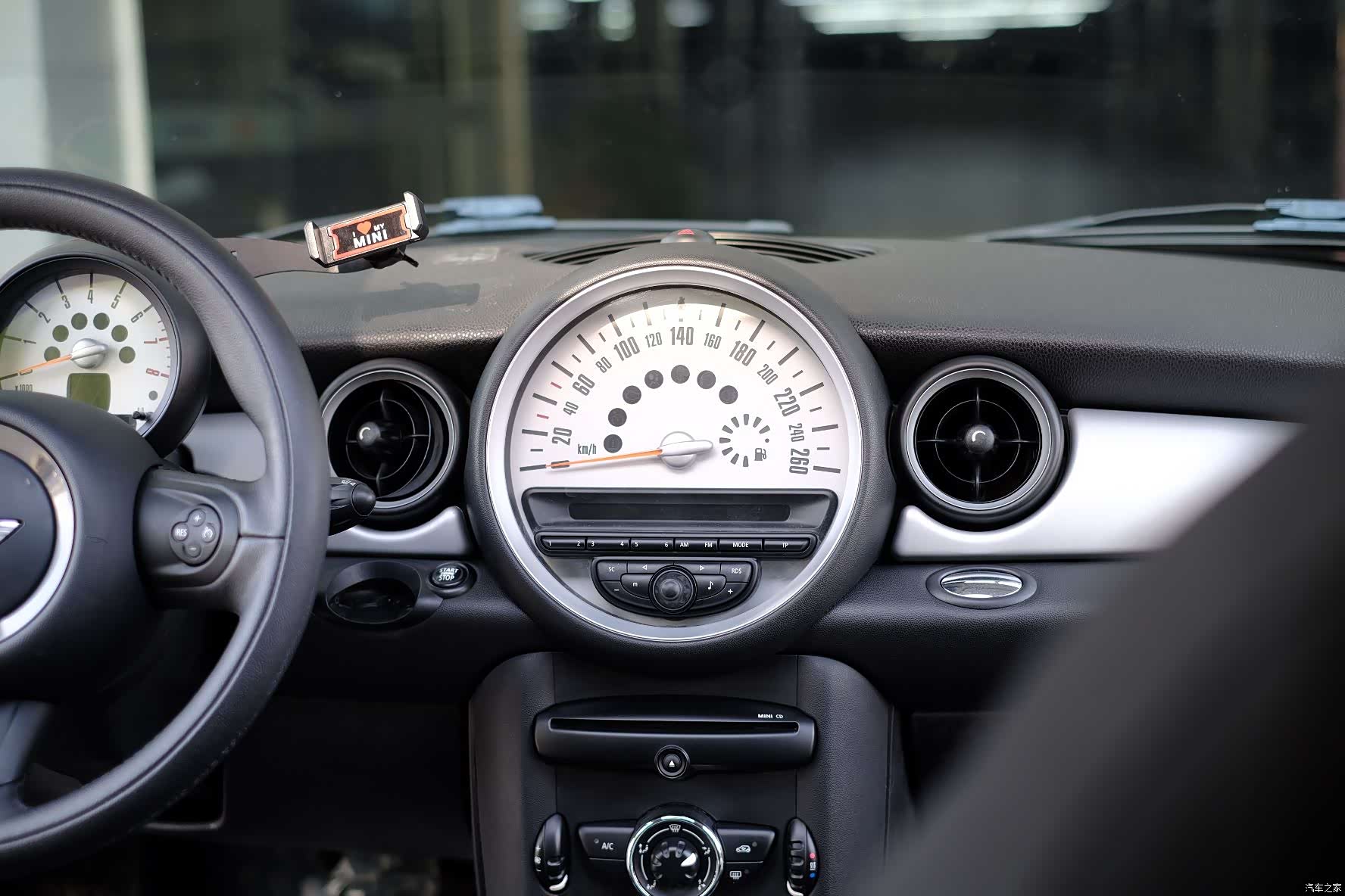 Mini Cooper, 2014 47