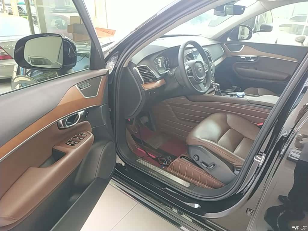 Volvo XC90, 2019 16
