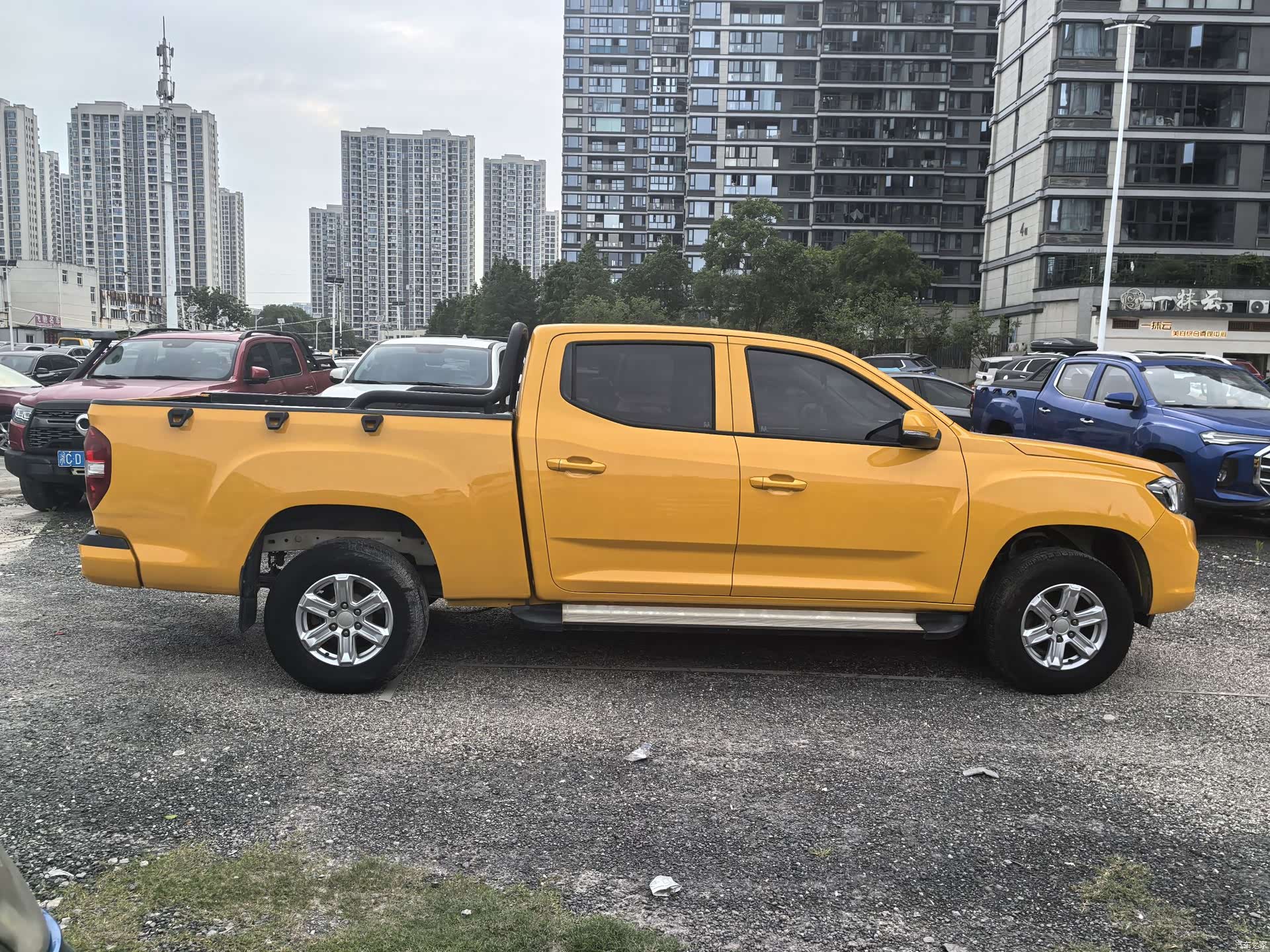 Maxus T70, 2021 4