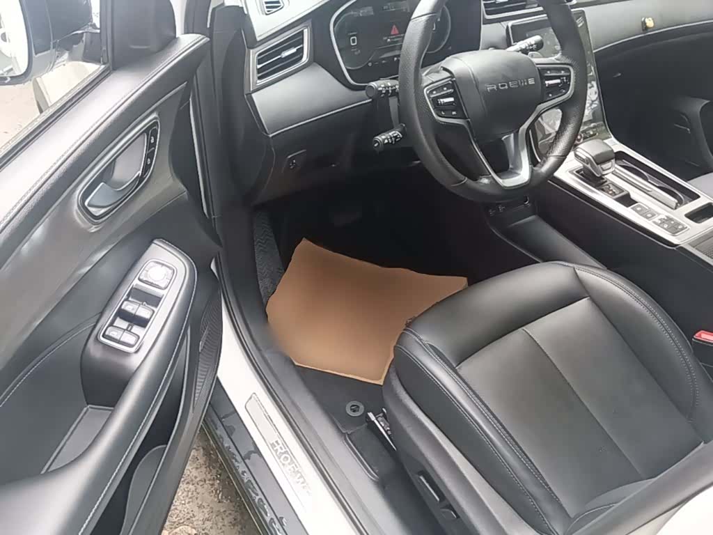 Roewe RX5, 2021 16
