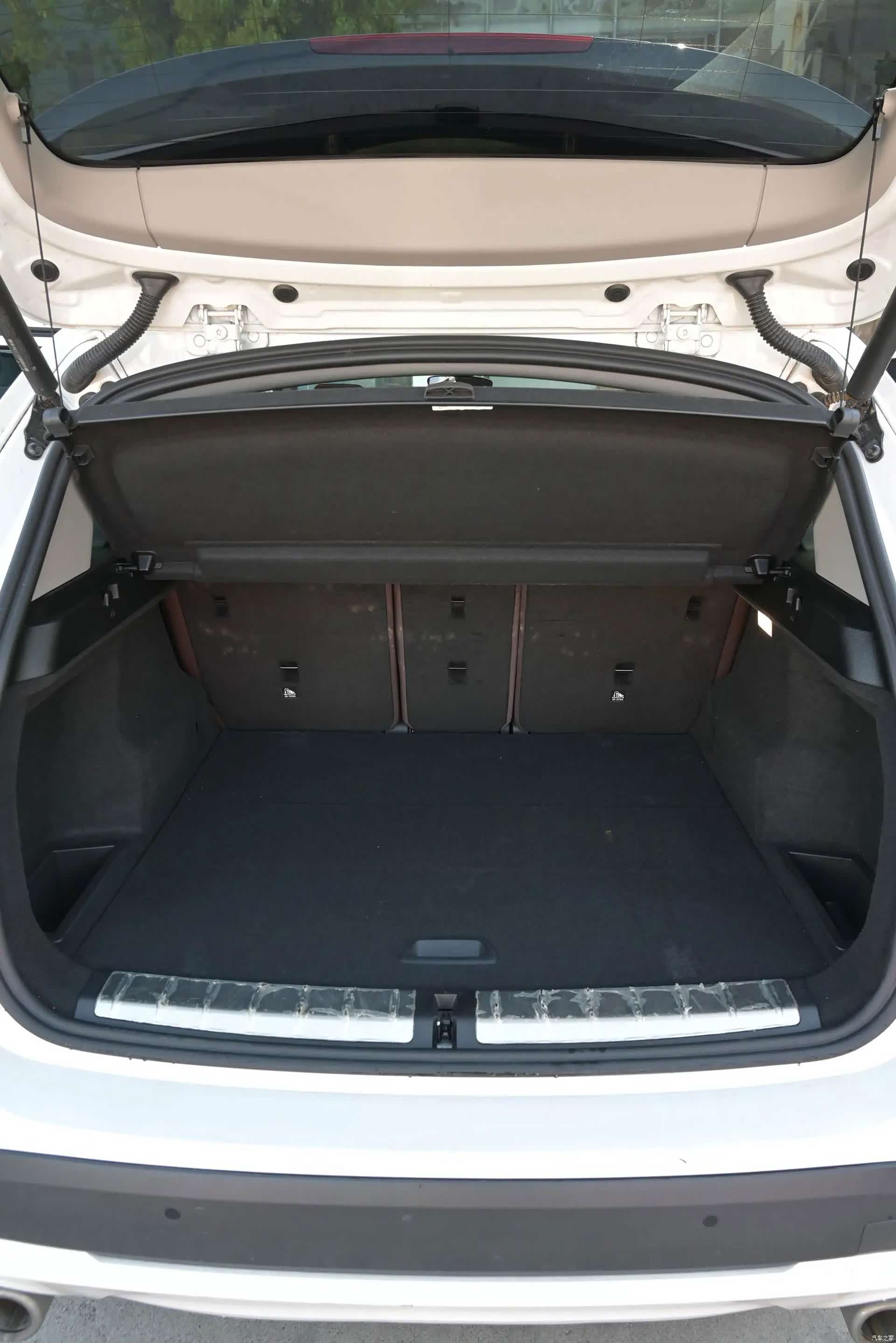 BMW X1, 2022 12