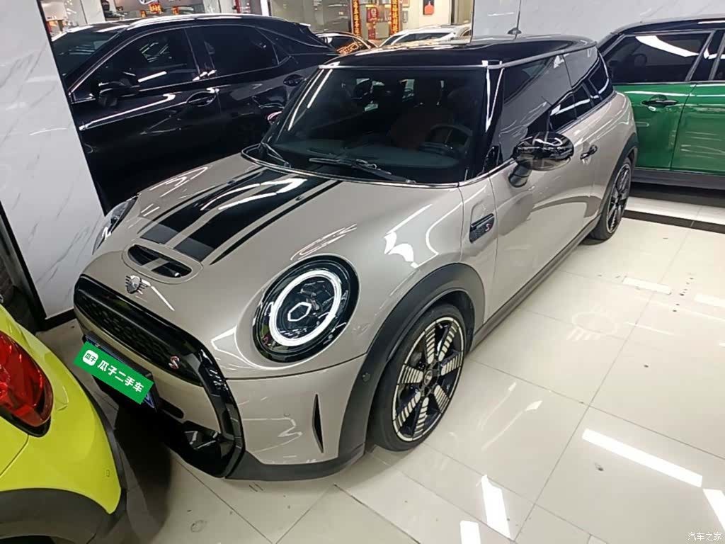 Mini Cooper, 2024 2