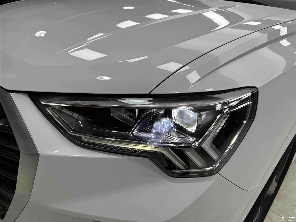 Audi Q3, 2022 18