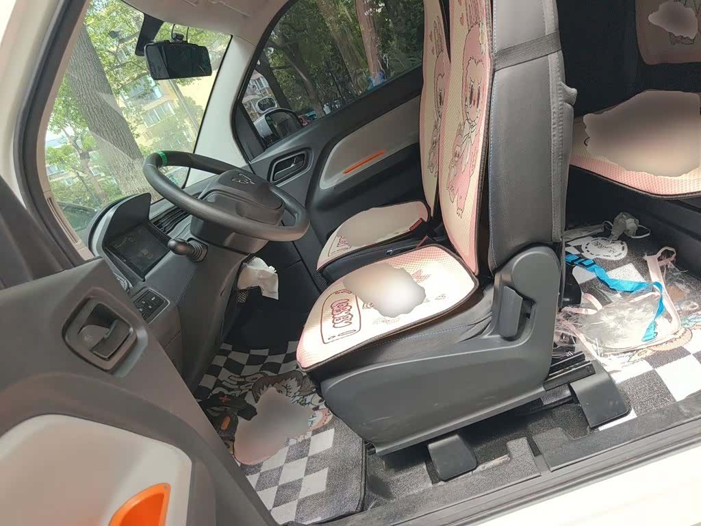 Wuling MINIEV, 2021 11