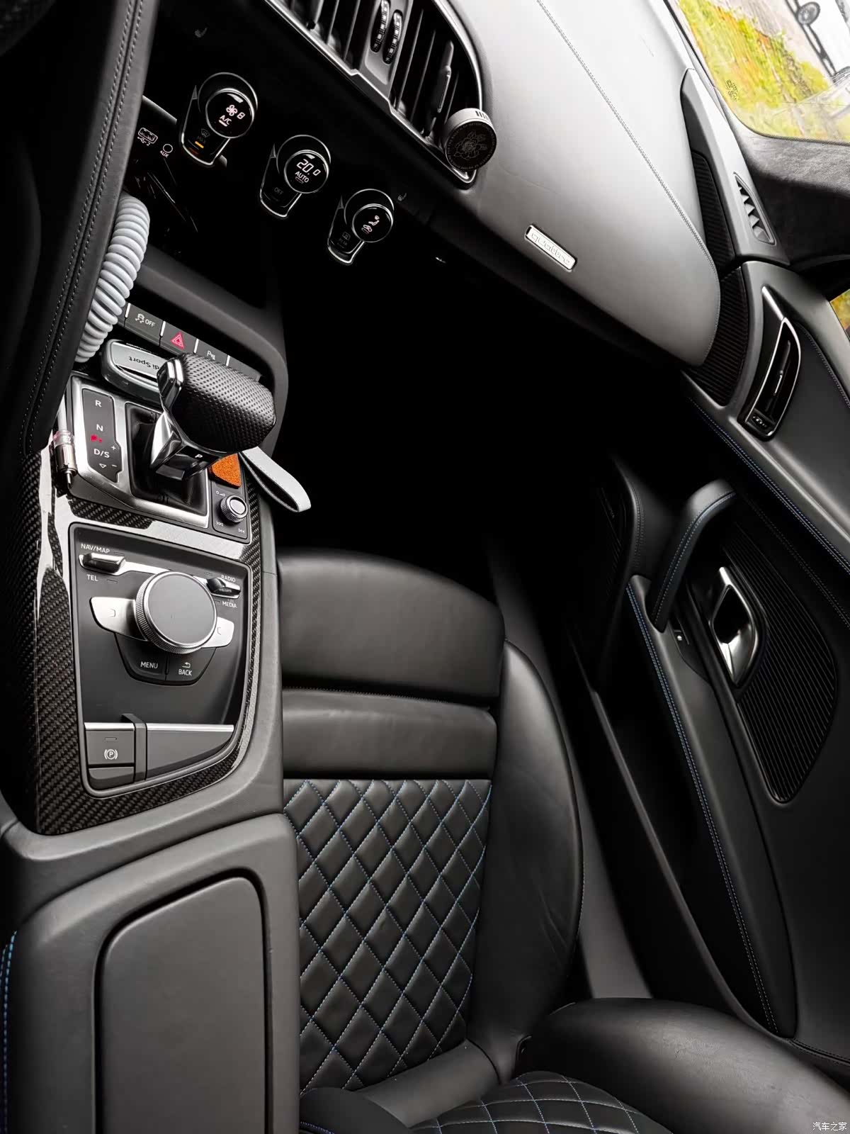 Audi R8, 2022 9