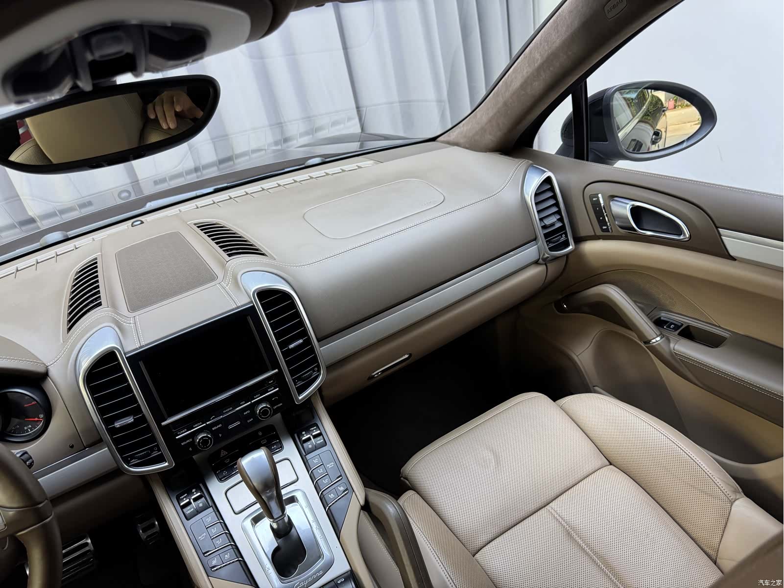 Porsche Cayenne, 2012 10