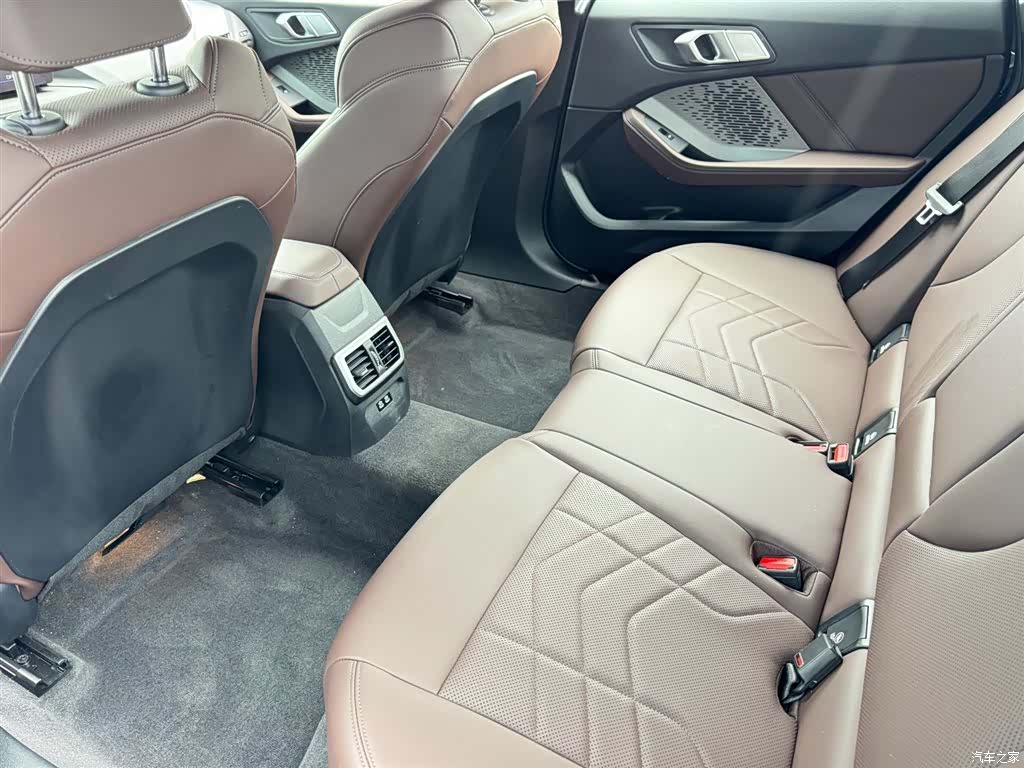 BMW 2 Series, 2025 9