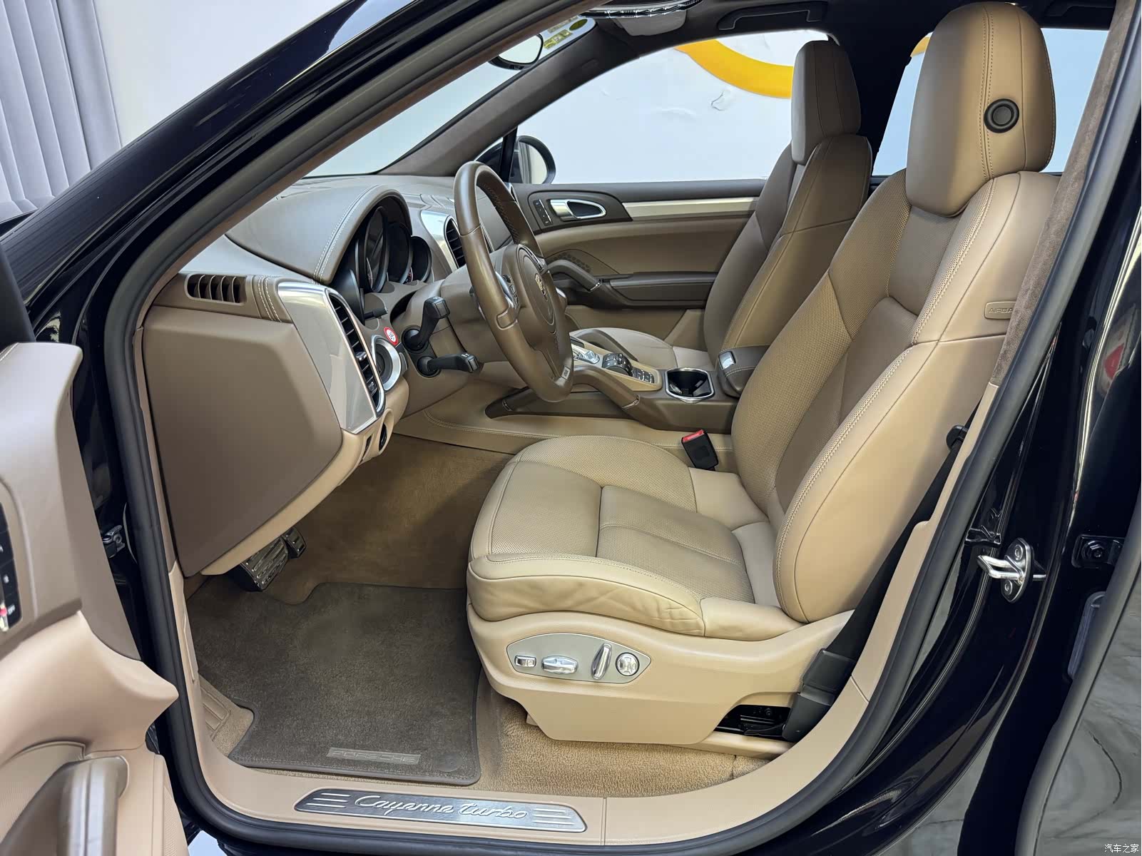 Porsche Cayenne, 2012 14