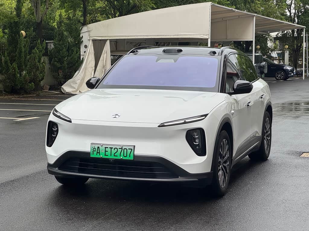 NIO ES6