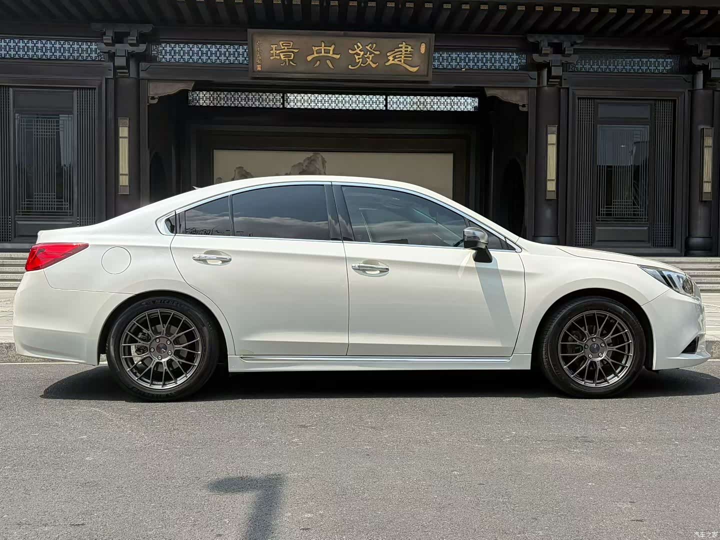 Subaru Legacy, 2017 4