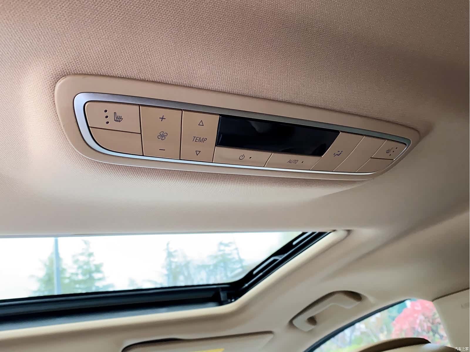 Buick GL8, 2018 16