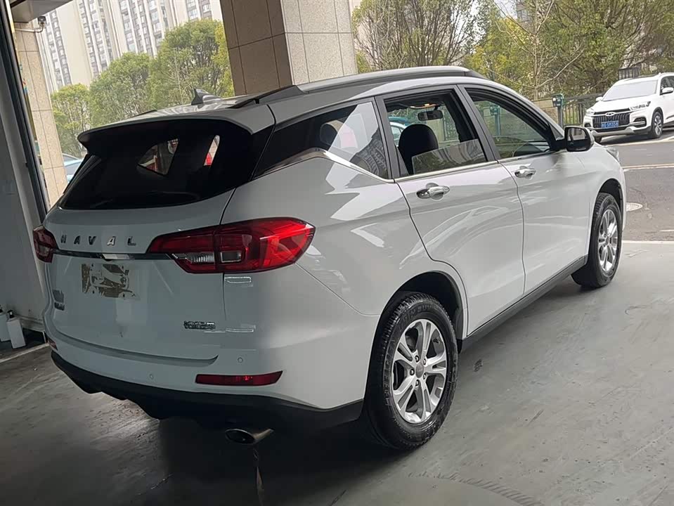 Haval M6