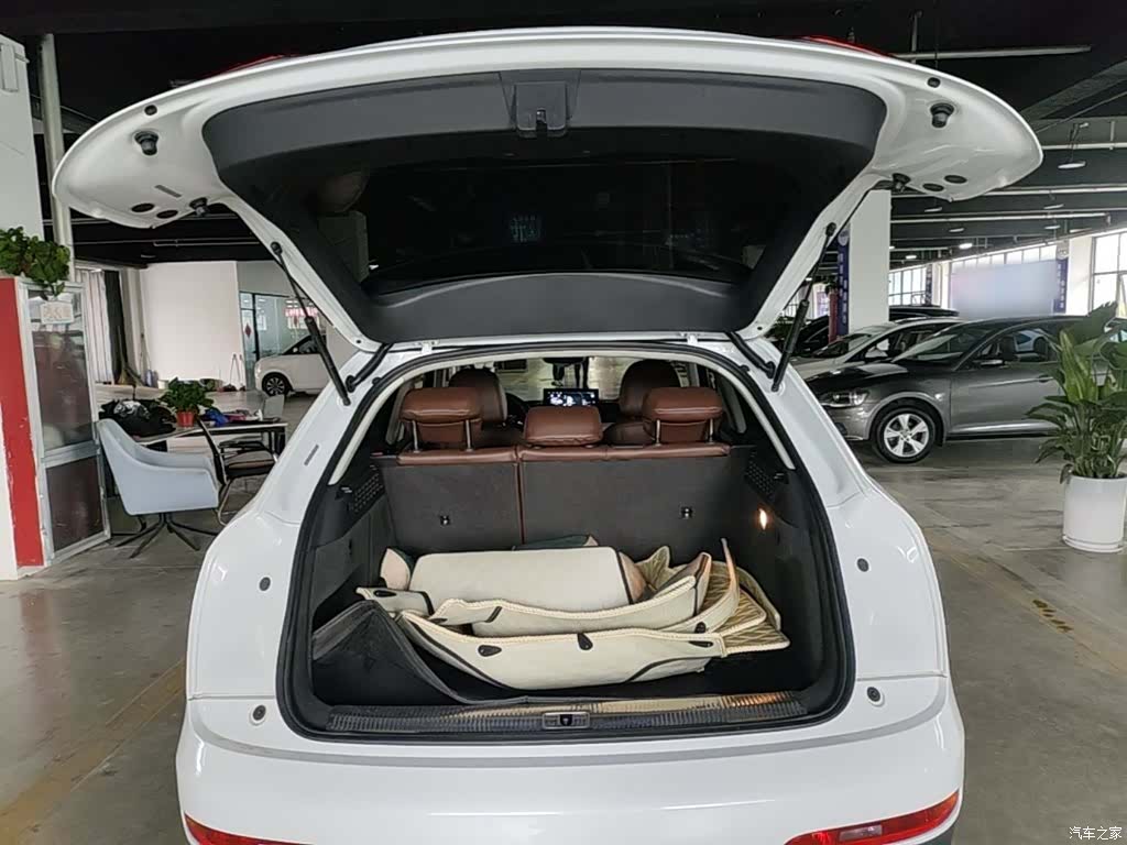Audi Q3, 2015 19