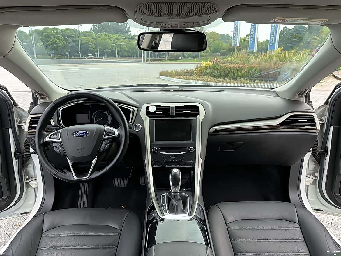 Ford Mondeo, 2014 9