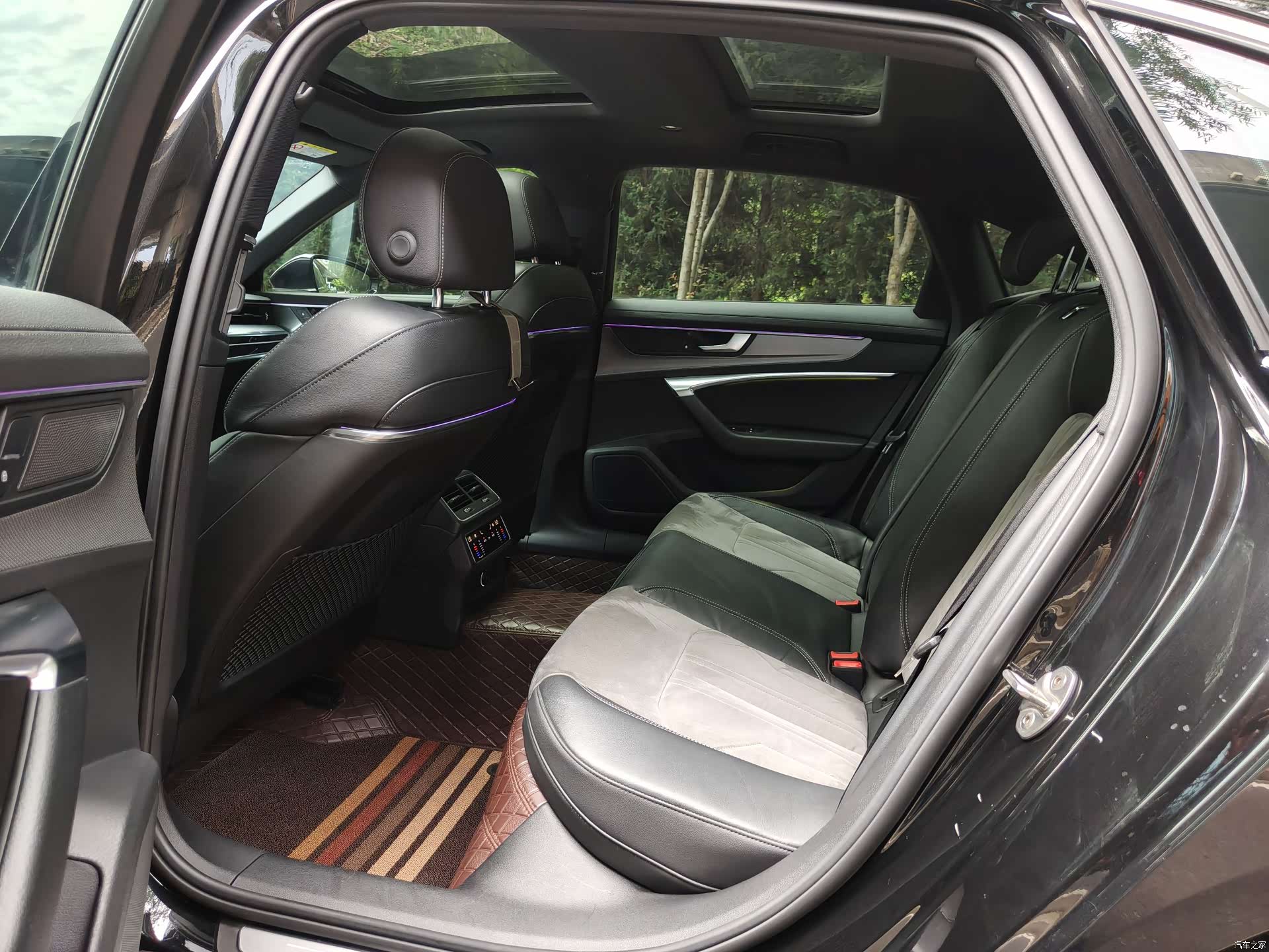 Audi A6L, 2022 15
