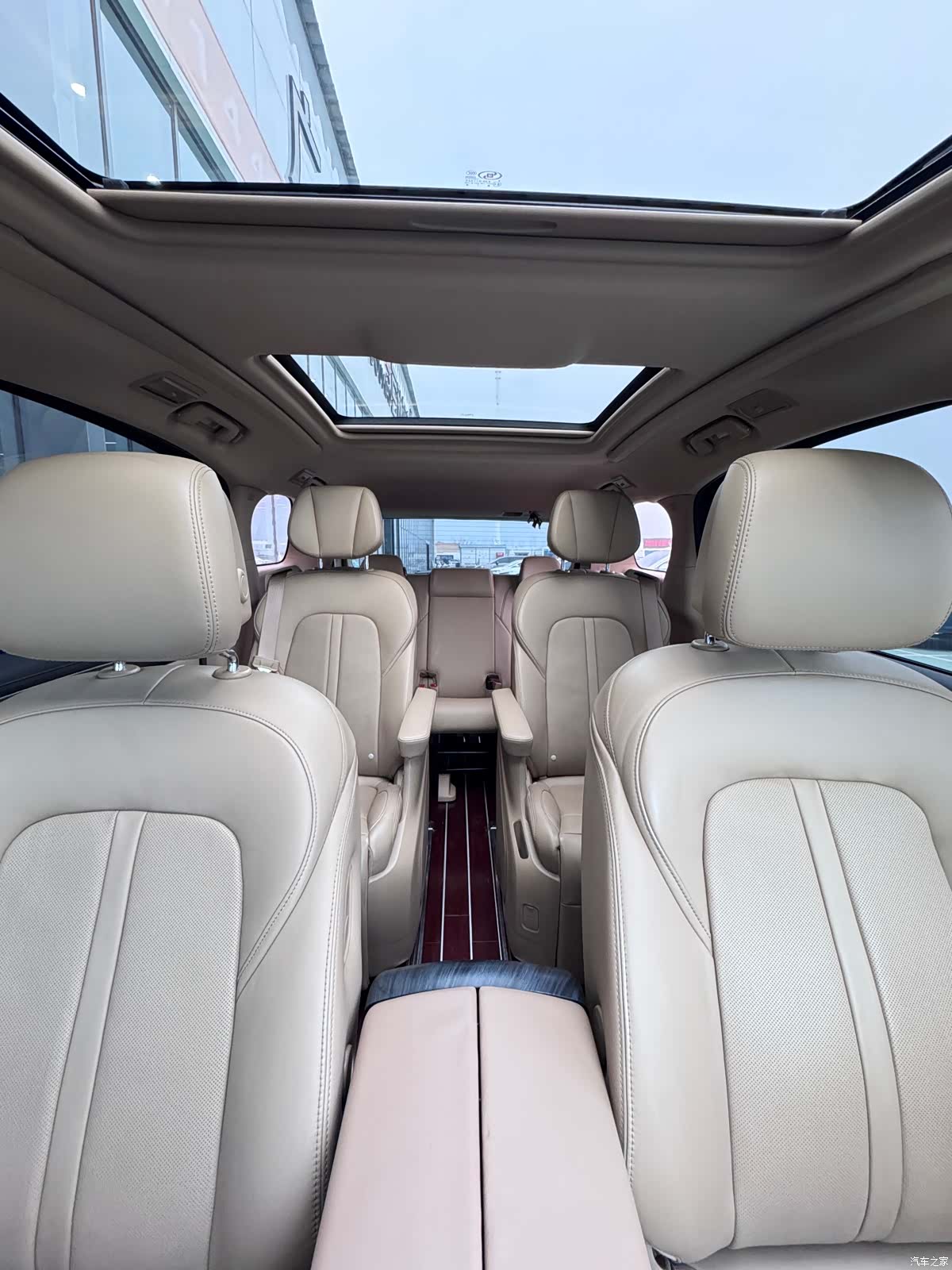 Buick GL8, 2021 13