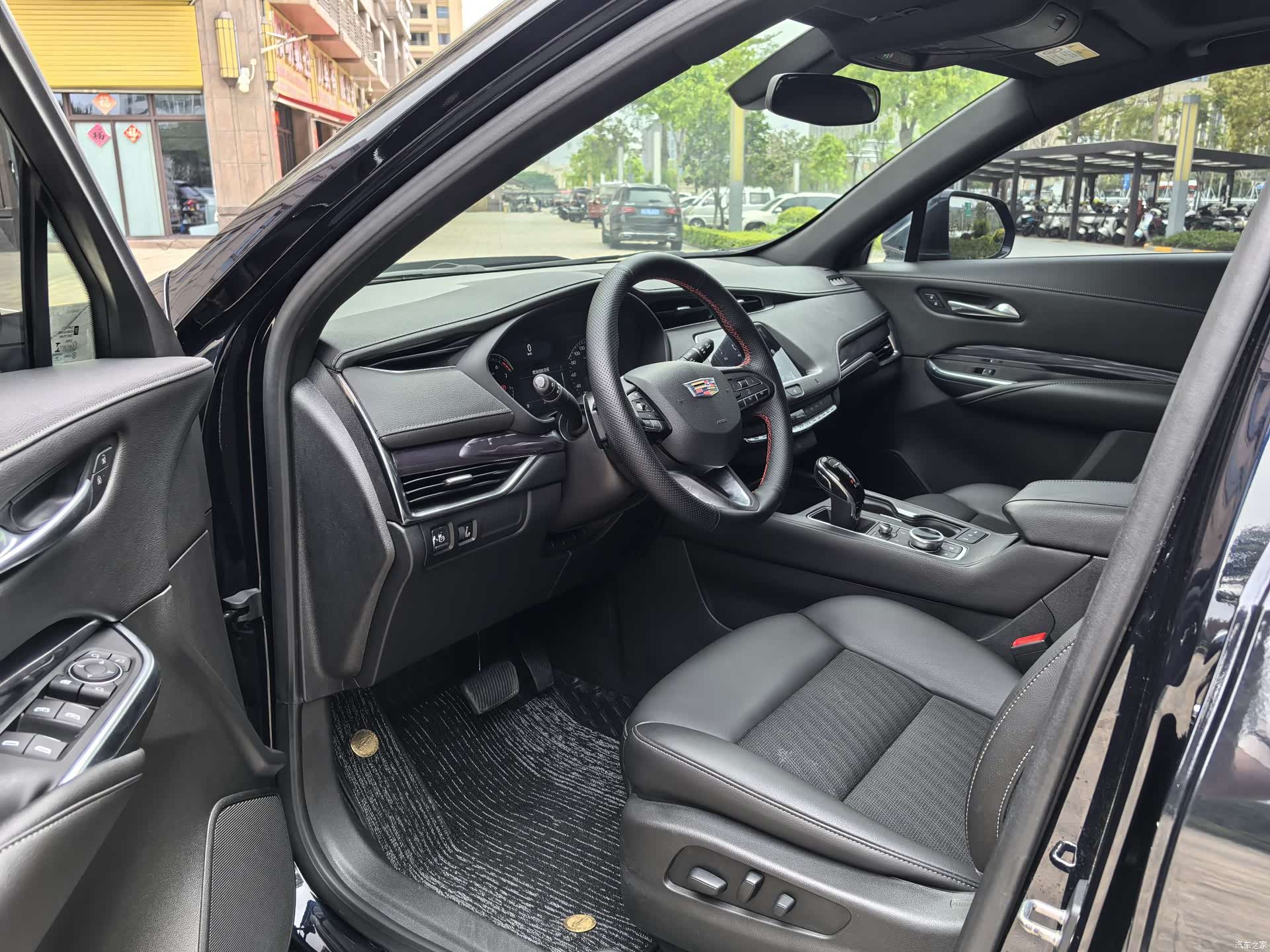 Cadillac XT4, 2021 4