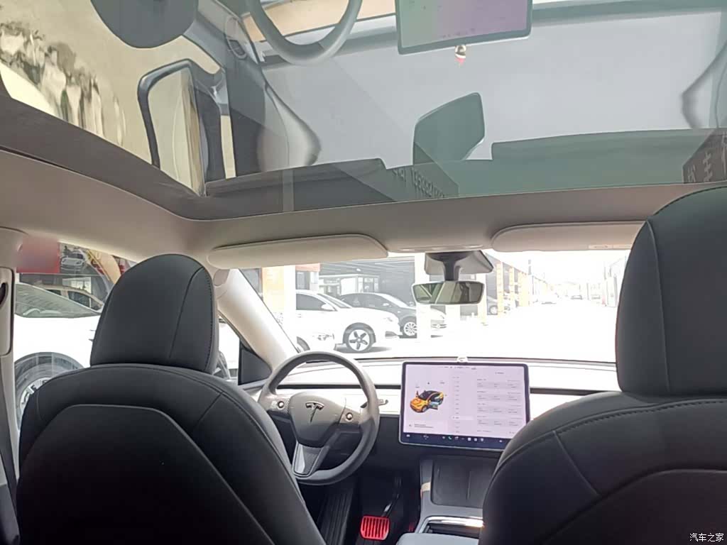 Tesla Model Y, 2021 14