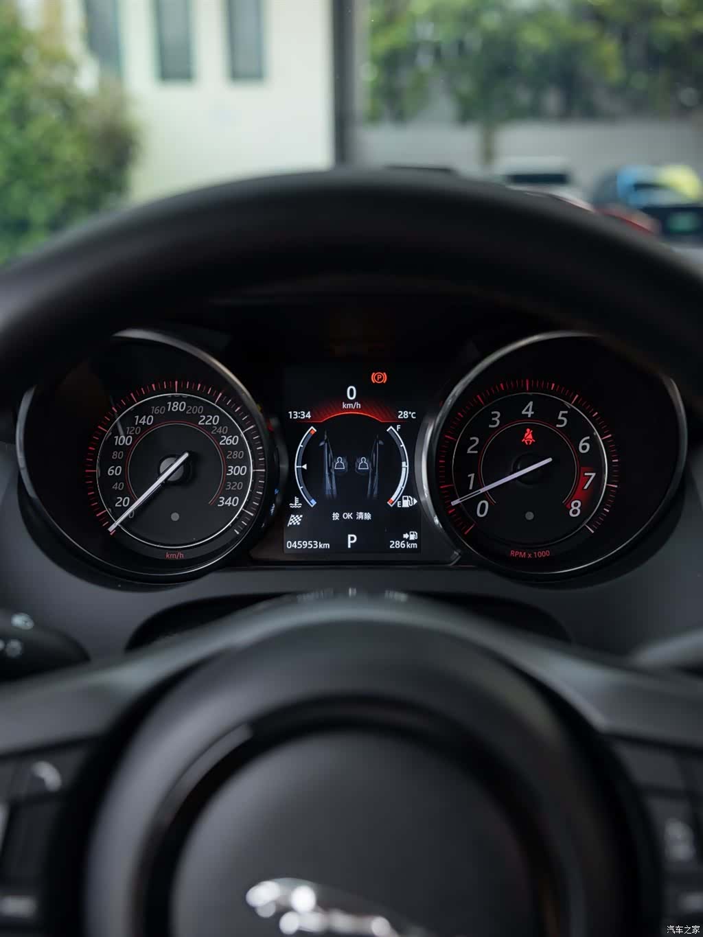 Jaguar F-TYPE, 2016 12