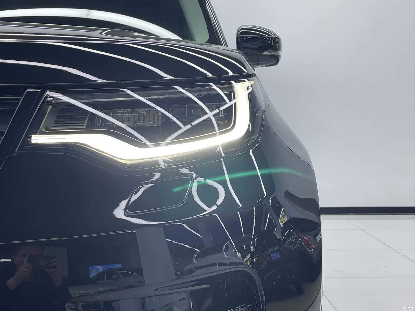 Land Rover Discovery, 2023 24
