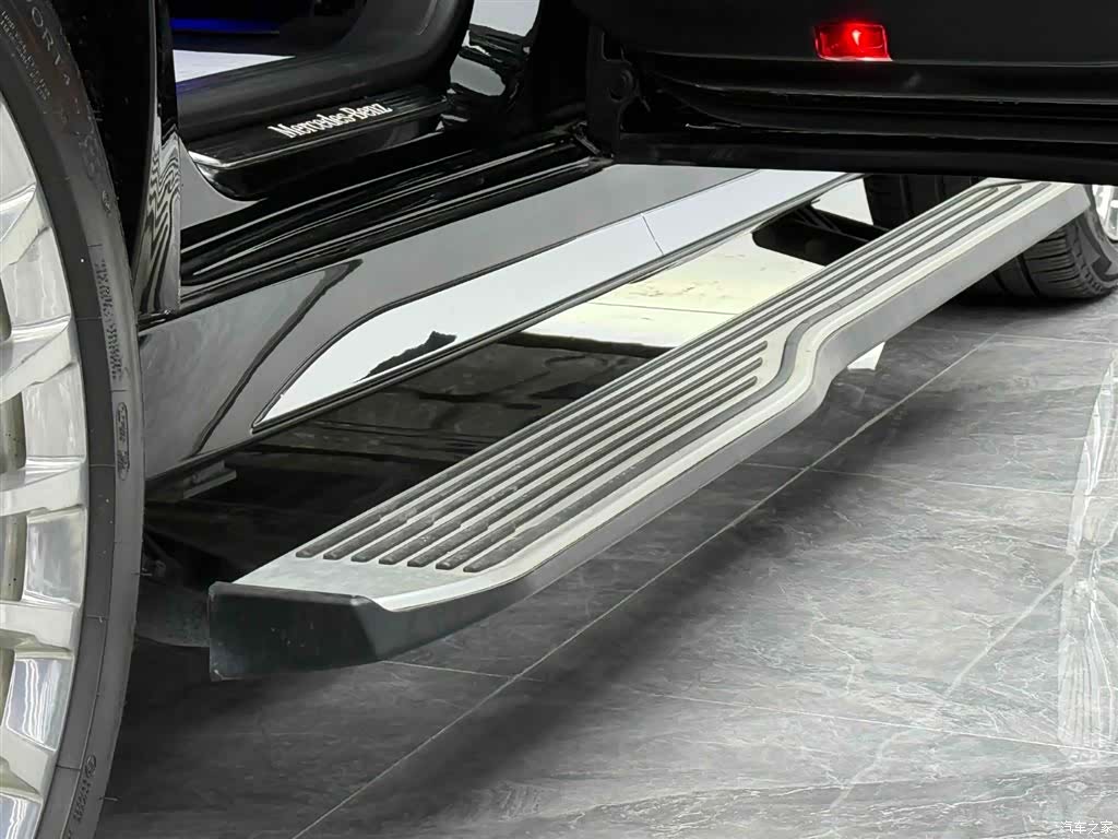 Mercedes-Benz GLS, 2021 4