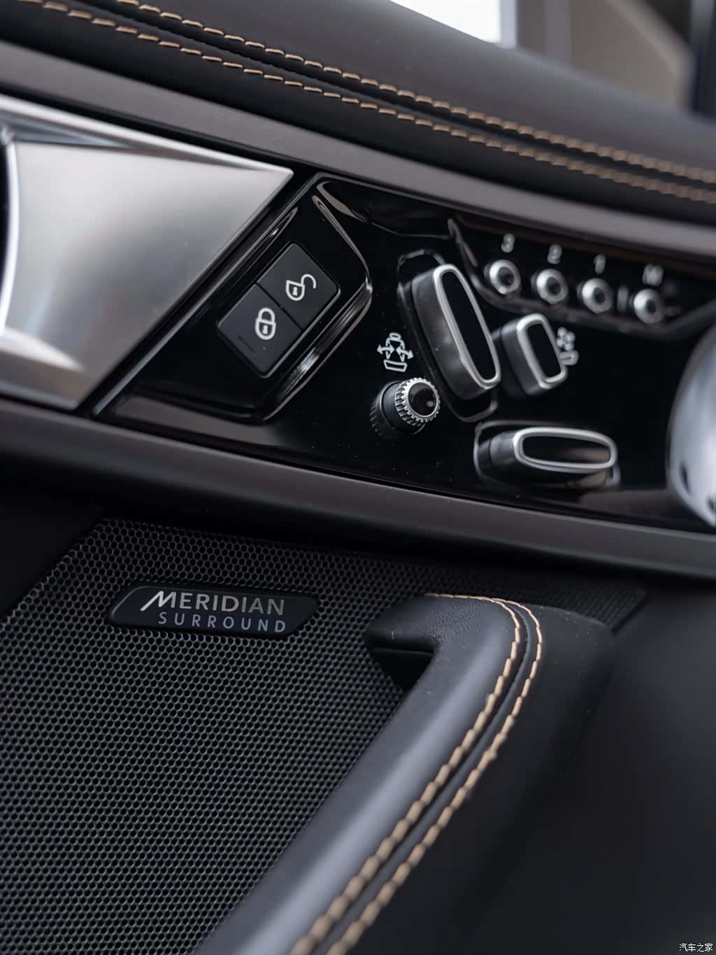 Jaguar F-TYPE, 2016 16