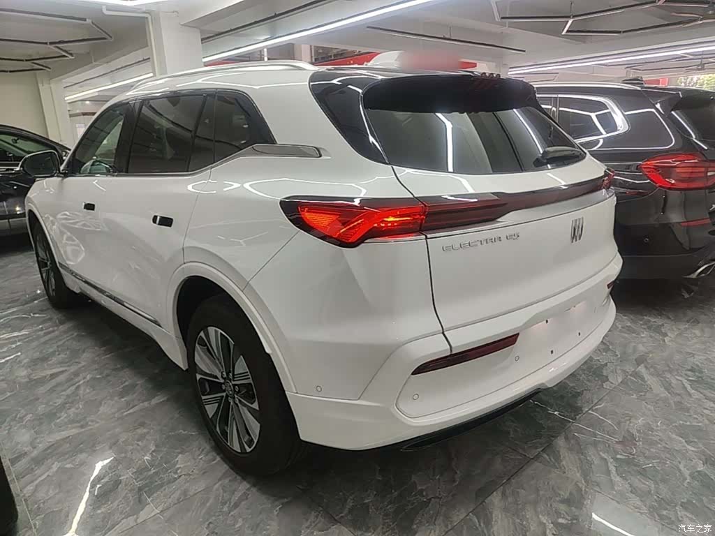 Buick E5, 2025 все фото