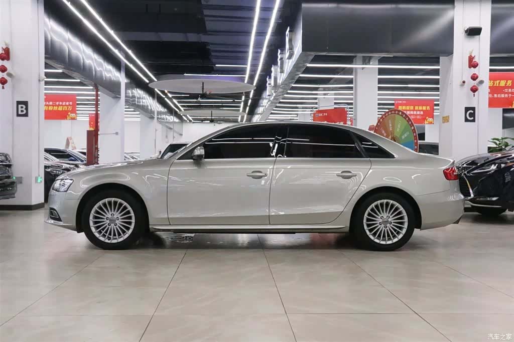 Audi A4L, 2015 3